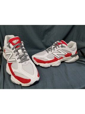 New Balance 9060 Sneakers White Red U9060JBE Men's Size 10.5 NEW NO BOX!